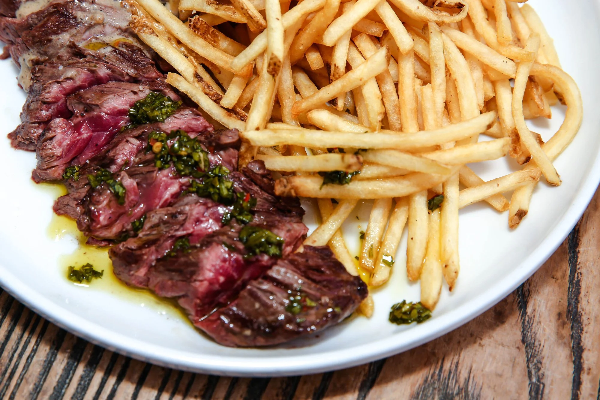 09-zinque-paris-bavette daloyau-frites.jpg